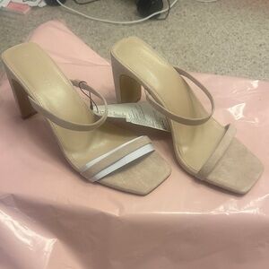 Women’s Nude Suede Block Heel Sandals with Toe Strap